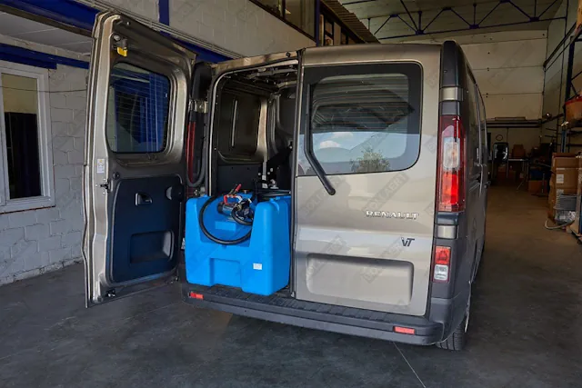 Truckmaster : cuve de chantier mobile pour le transport de gasoil et mazout, conforme aux normes.